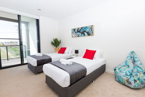 Urban Jungle In The Heart Of The CBD - Travel Search 2