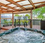 The Resort at 222 - Travel Agents