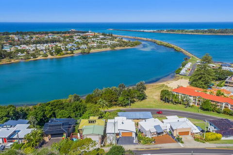 Shawhaven - Tourism Guide 1