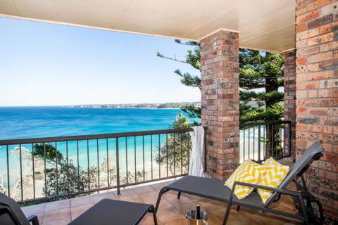 Panoramic Views 170 Mitchell Pde - Travel Agents 0