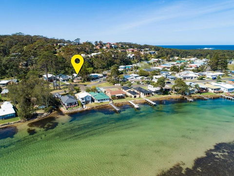 Kendall Cres 49 Burrill Lake - Tourism Guide 5