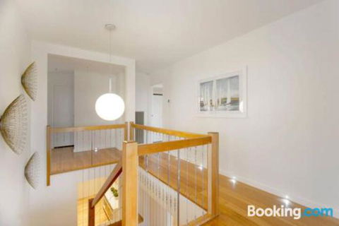 Anchor Beachfront Retreat - Travel Search 0