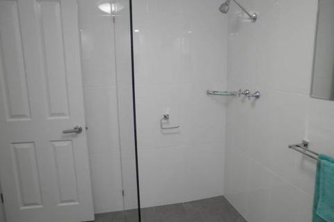 Almonta Apartments On The Water Front - Travel Search 6