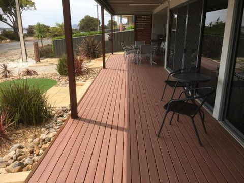 Almonta Apartments On The Water Front - Travel Search 1