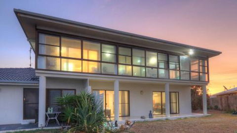 Breakaway At Bargara - Travel Search 5