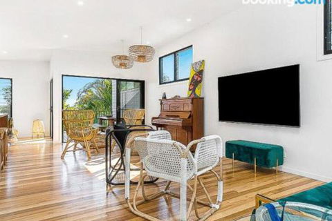 Fingal River View House - Tourism Guide 6
