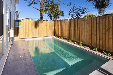 11 Ann Street Coolum Beach - Tourism Guide 3