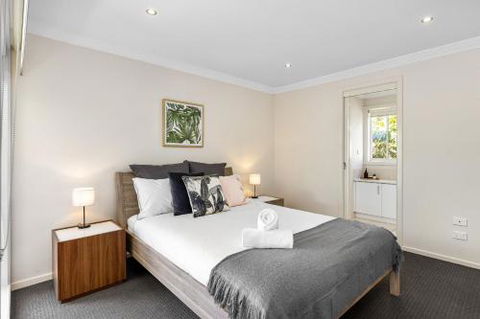 Rosebud Seaside Accommodation - Travel Search 4