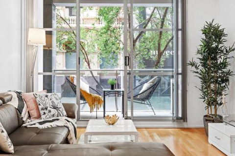 A Bright & Stylish Studio Next To Darling Harbour - Tourism Guide 0