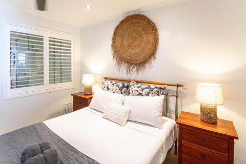 BY THE SEA SHORE STUNNING UNIT POOL SPA WIFI. - Tourism Guide 4