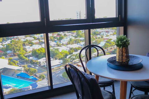 Boutique Apartment Heart Of Brisbane - Travel Search 7