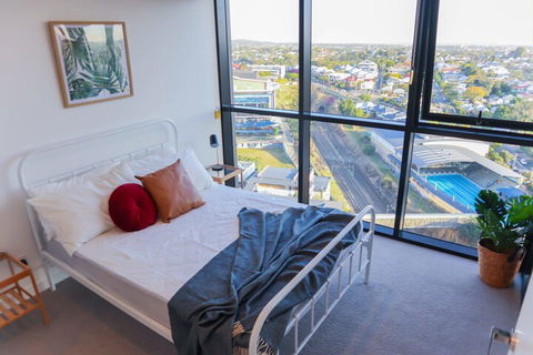 Boutique Apartment Heart Of Brisbane - Travel Search 5