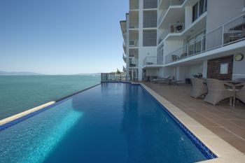1 Bright Point Apartment 5501 - Travel Search 1