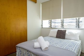 1 Bright Point Apartment 5501 - Travel Search 3
