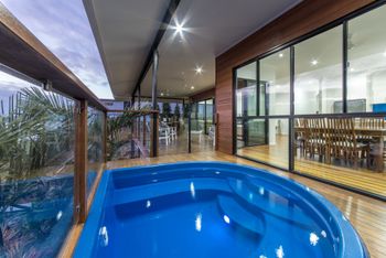 Beths Beach House Cannonvale - Tourism Guide 0