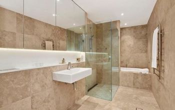 Nautilus Beachfront Apartment 12 - Travel Agents 2