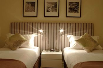 Executive Elwood Apartment - Cruises Travel 2