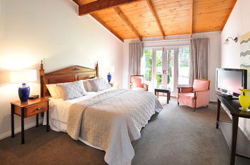 Araluen Lodge & Villas - Travel Search 4