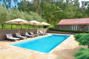Araluen Lodge & Villas - Travel Search 1