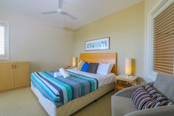 Resort Apartment On Salt Beach 6318 - Tourism Guide 3