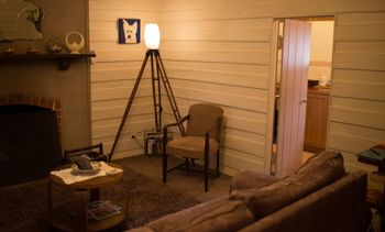 Davidsons Cottage - Travel Agents 4