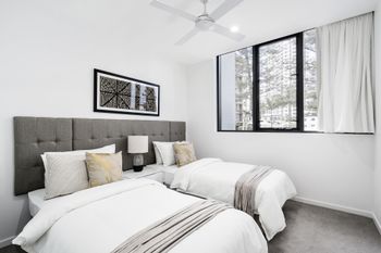 Ivy 95 Residence Broadbeach GCLR - Travel Agents 3