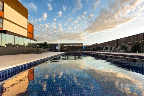 Trendy Self Contained City Apartment - Travel Search 3