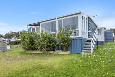 Blue Cottage Bruny Island - Travel Search 1