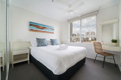 Harbourside 49 - Travel Search 6