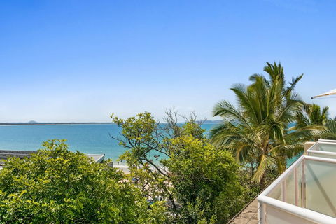 Garden Penthouse Netanya - Travel Search 1