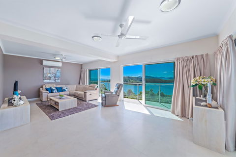 Panoramic Island Views - Tourism Guide 5