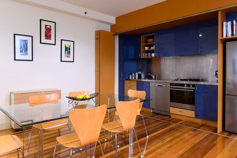Brooklyn - Travel Agents 2