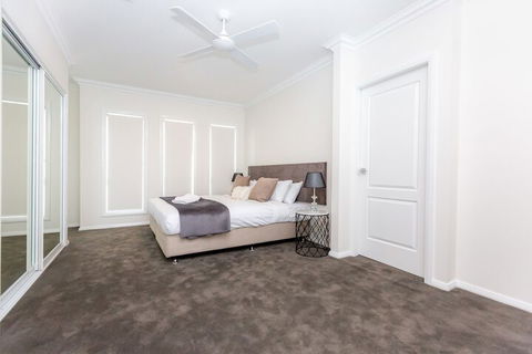 Wagga Apartments 1 - Tourism Guide 3