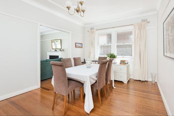 SYDNEY FAMILY HOME WITH POOL H344 - Travel Search 2