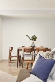 Sleek & Spacious Flat - Travel Agents 4