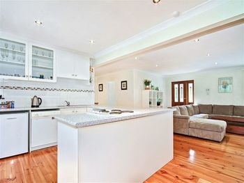 Garden Of Eden - Travel Agents 0