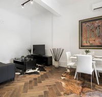 Stunning City Apartment H350 - Cruises Travel