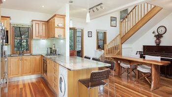 House By Sydney Harbour H355 - Cruises Travel 5