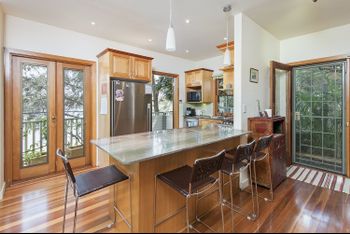 House By Sydney Harbour H355 - Cruises Travel 6
