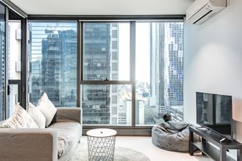 Zenith Melbourne Central - Tourism Guide 1