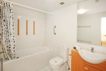 Seaforth Apt 333 - Travel Agents 6