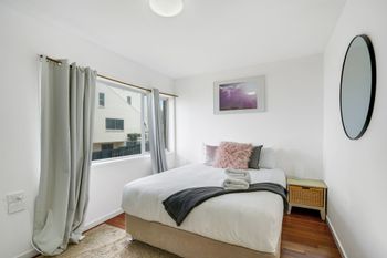 Surf Side Apartments - Tourism Guide 3