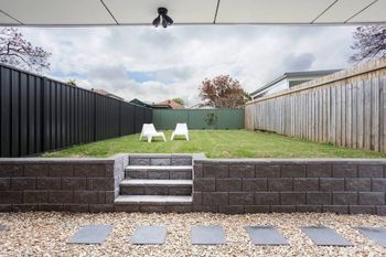 5 Bedroom Sydney Mansion With Parking - Travel Agents 4