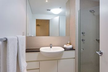 The Apartment Service AX705 - Travel Search 5