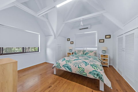 Coastal Cottage - Cannonvale - Travel Search 4