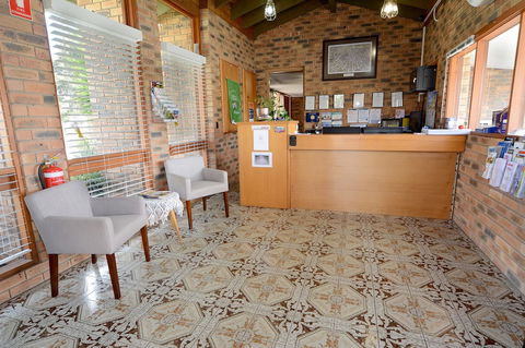 Sandhurst Motor Inn Bendigo - Cruises Travel 6