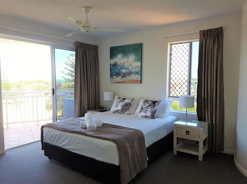 Beachside Resort - Cruises Travel 0