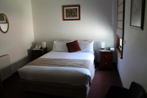 The Dormie House - On The Golf Course - Travel Search 4