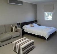 Queenscliff Inn