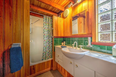 Sheoak On The Bay - Tourism Guide 1